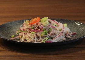 Thailändischer Glasnudelsalat – Yum Woon Sen ยำวุ้นเส้น